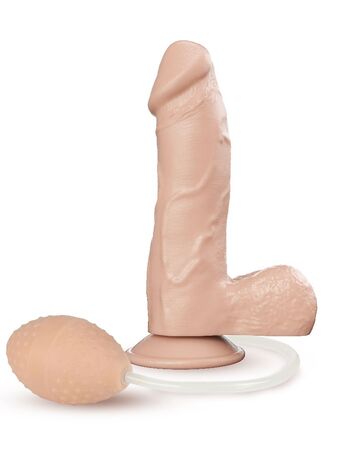 Реалистичный фаллоимитатор на присоске с грушей - 15,5 см.